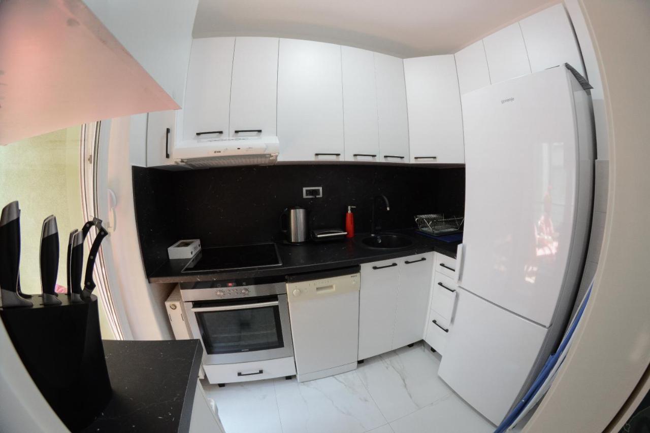 Apartment Dobraya Blue Novi Sad Eksteriør billede